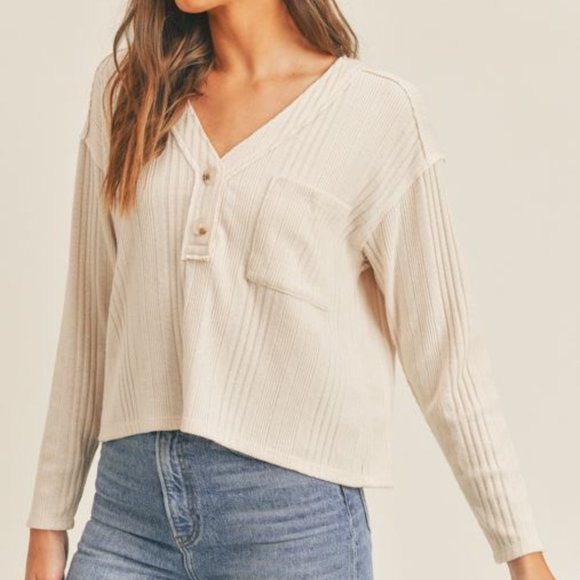 Clara Rib V-Neck Top - Picture 6 of 6